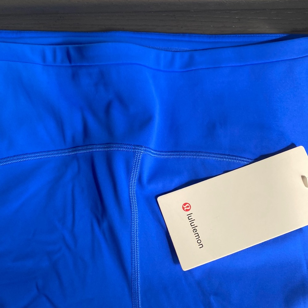 Brand new BLUE size 16 lululemon leggings!